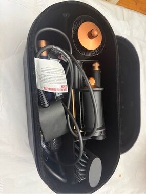 Dyson Multi-Attachment Black and Copper Styling Set